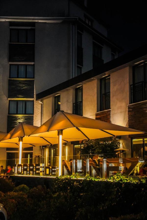 Hotel Torre De Nunez Lugo Exterior foto